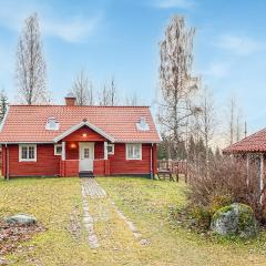 Nice Home In Kopparberg With Sauna, 5 Bedrooms And Wifi