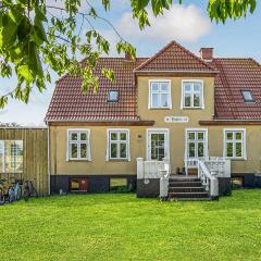 Awesome Home In Svaneke With 5 Bedrooms And Wifi