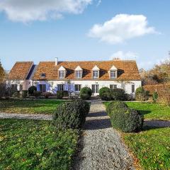 Gorgeous Home In Yvre-la-ville With Wifi