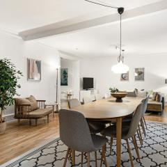 Sanders Stage - Enchanting Four-Bedroom Apartment Near Nyhavn