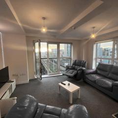 City View Spacious 2 Bed Apartment 2 Bathrooms