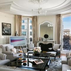 Hôtel Barrière Fouquet's Paris