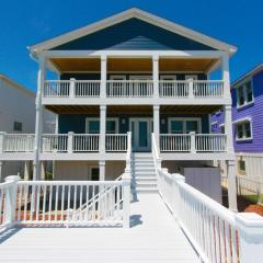 Oceanfront - Decks For Days