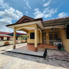 Cendana Residence Homestay 8 Kuala Terengganu 4 Bedroom