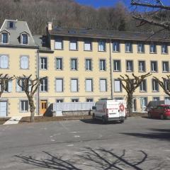 Appartement Mont-Dore, 2 pièces, 4 personnes - FR-1-415-68