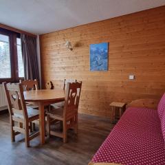 Appartement La Plagne, 3 pièces, 7 personnes - FR-1-351-61