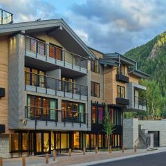 Downtown Aspen Luxury 2 Bedroom Residence