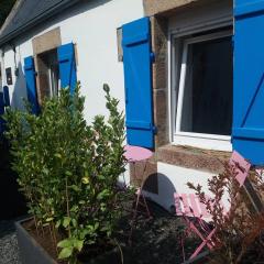 Maison bretonne de charme rénovée, WiFi gratuit, à 200m du centre de Perros-Guirec, plages à 800m - FR-1-368-249