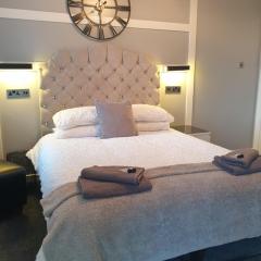 The Coastal Inn OUTBUILDING