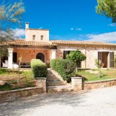 Villas Salinas Family & Friends