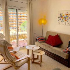 APARTAMENTOS AQUARIUM. 150 METROS PLAYA.