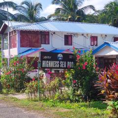 Hotel Highness Sea Rock