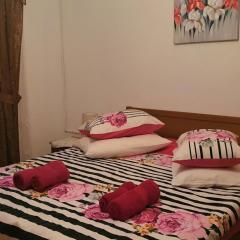 Rooms Roza with private bathroom Fuskulin country area 6 km from the beach