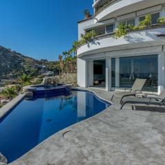 The one and only Pedregal Hollywood House