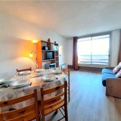 Studio cabine 6 pers avec balcon et vue sur pistes - FR-1-457-202