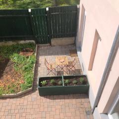 2 Zimmer Apartment mit Terrasse! Schönbrunn-Nähe