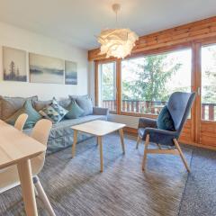 Apartment Hameau D004 by Interhome