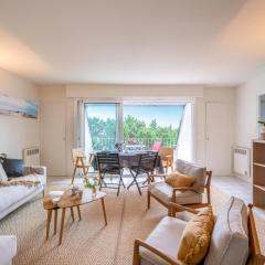 Apartment Baie de Beaumer-3 by Interhome