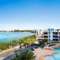 Unit 66 Grand Pacific Resort Bulcock St Caloundra