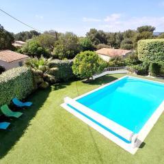 Villa T3 avec Piscine, Jardin et Parking - Proche Plages et Commerces - FR-1-316-219