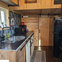 Blue Tiny Home@Cloverdale Cabins