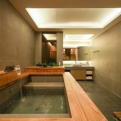 Luxury hanok with private bathtub - SN09