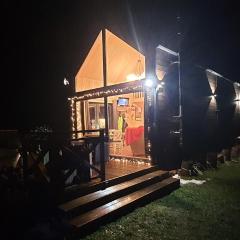 Domek Mazurski całoroczny nad jeziorem z sauną