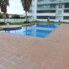 Apartamento acogedor con piscina comunitaria y parking en Roses, cerca de la playa y atracciones - ES-204-39