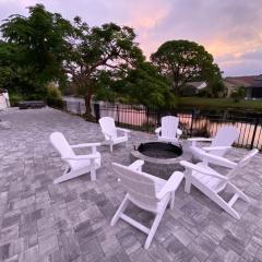 Casa Bella - 5BR, Waterfront, Pool, Spa -9 Min Anna Maria