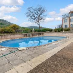 Nice Apartment In Fox Amphoux With Outdoor Swimming Pool, 1 Bedrooms And Wifi