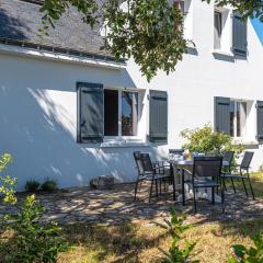 Villa néo-bretonne 5p, 120m², 8 pers, à 600m de la plage, jardin, Wifi, animaux acceptés, 3* - FR-1-477-6