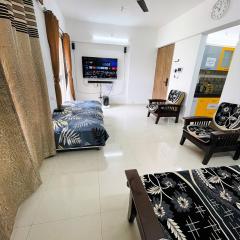 Spacious Well furnished Home stay - self check-in