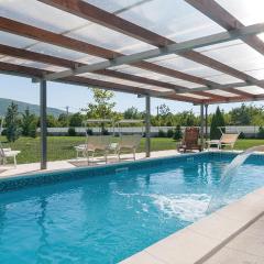 Awesome Home In Neoric With Wifi, Private Swimming Pool And Outdoor Swimming Pool