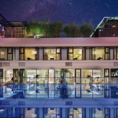 Sky Garden Inn