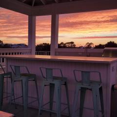 Golf Cart, 3 King Beds, Covered Rooftop Area, Half Mile to Beach!