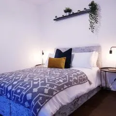 The Birchington - 3 Bedroom Apartment & Workspace