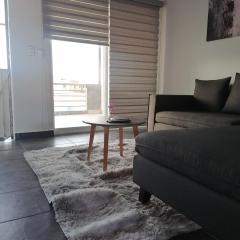 Camberos Place - centrally-located loft-penthouse