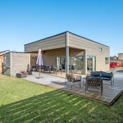 Amazing Home In Hvidovre With 2 Bedrooms And Wifi