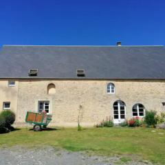 Maison 14 p 200 m2 grand jardin en pleine nature, terrasse proche Bayeux et Omaha Beach