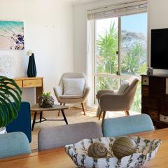 Cheerful/family friendly home with water views