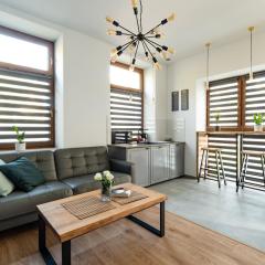 NEO UNIQUE & BRIGHT Apartments, FREE PARKING, 15min Old Town & Kazimierz - by Homelike Krakow