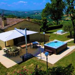 Villa Anna heated pool two outdoor jacuzzi and sauna