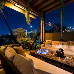 Luxurious Penthouse Oasis