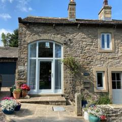 Brigstone Stable - charming peaceful cottage