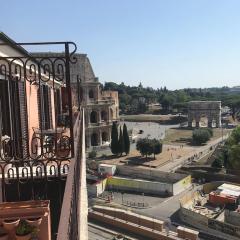 Casa con vista Colosseo - Luxury apartment with Colosseum view