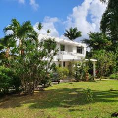 Habitation Villa Les Cassias