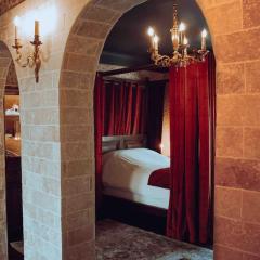 LA SALLE DES SORTILÈGES