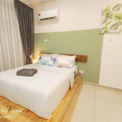 Mount Austin #Palazio B2 Pool view 1-3Pax #MSPro