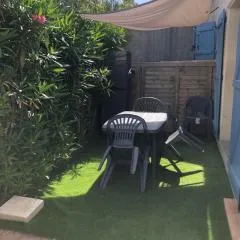 Villa Tim avec piscine commune et à deux pas de la plage