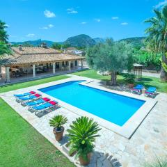 Owl Booking Villa Can Pou - Luxury Holidays in Royal Gardens